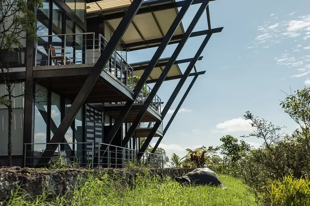Lodge exterior among Galápagos vegetation